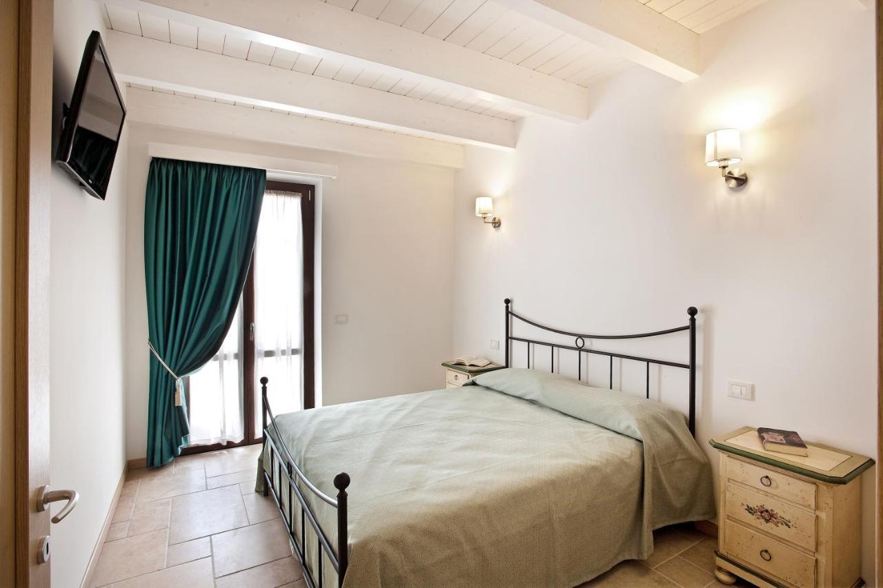 Contea Dei Ciliegi Villa Pedaso Exterior photo